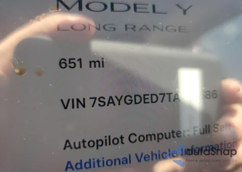 2026 Tesla Model Y z USA, uszkodzony, nr VIN 7SAYGDED7TA417686
